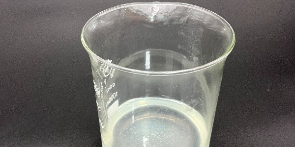 <i style='color:red'>洗枪水清洗喷枪</i>